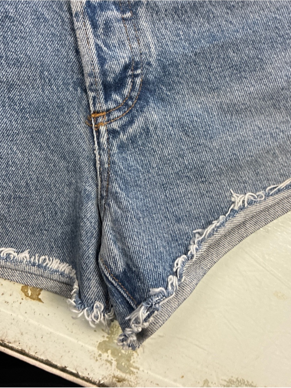 AGOLDE Parker High Rise Denim Cut Off Shorts Light Wash Blue Cotton SZ 26 NWT - Picture 5 of 16